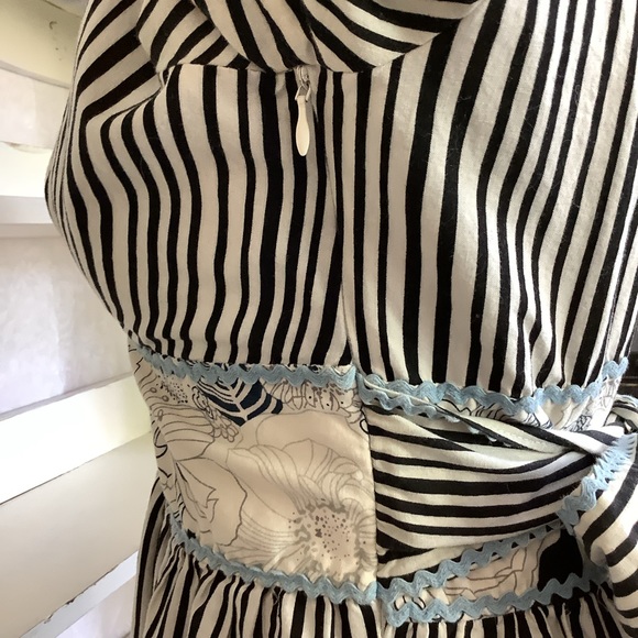 Whimsical Maxi Dress - Picture 6 of 12